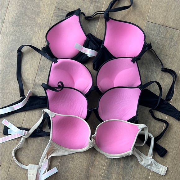 PINK Victoria's Secret Black and Cream Bras with Molded Cups - Picture 2 of 3